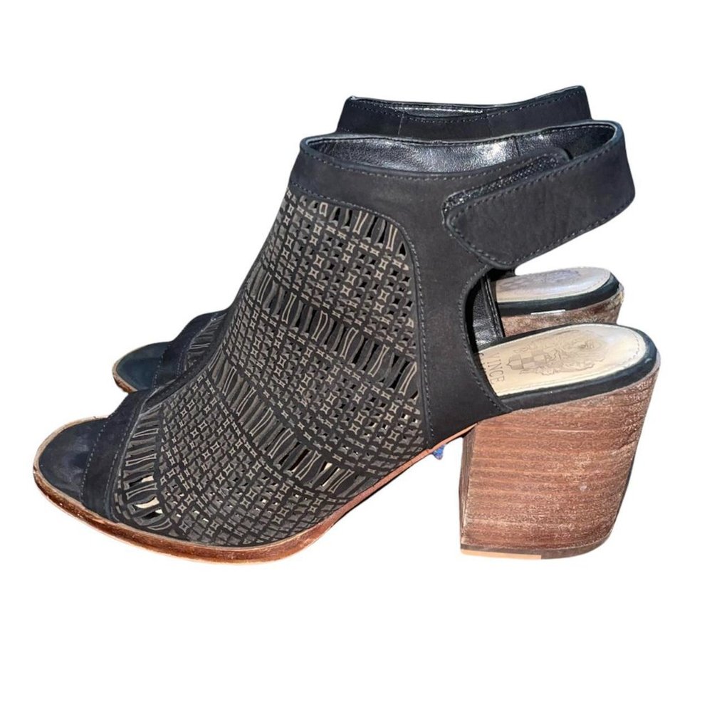 VINCE CAMUTO HEELS👠
